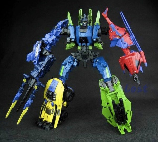 Transformers Generations Fall Of Cybertron Bruticus Out Of The Package Combined Images (01c) (2 of 20)